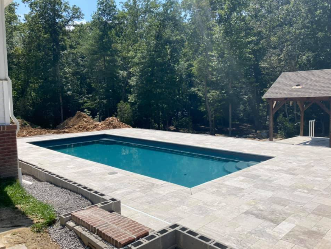 Knoxville Swimming Pool Contractors | Swimming Pool Contractor Knoxville TN